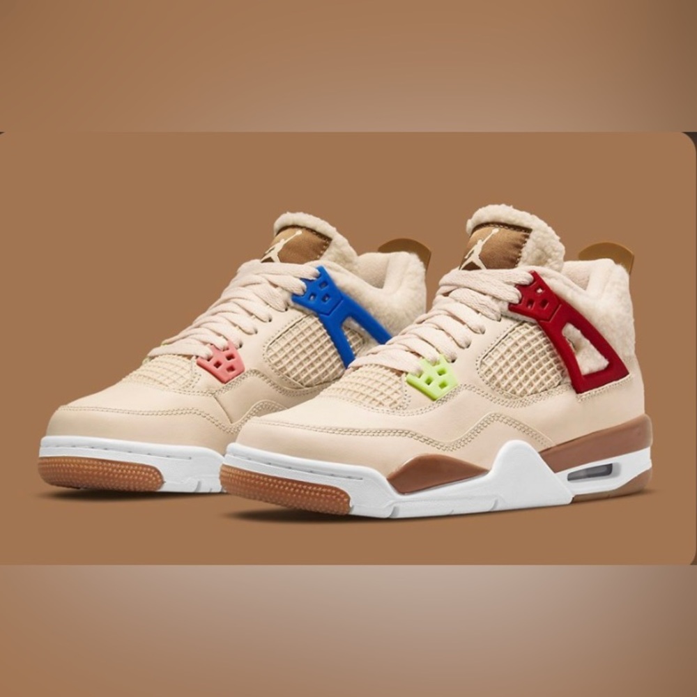 Jordan 4 Retro
Where the Wild Things Are